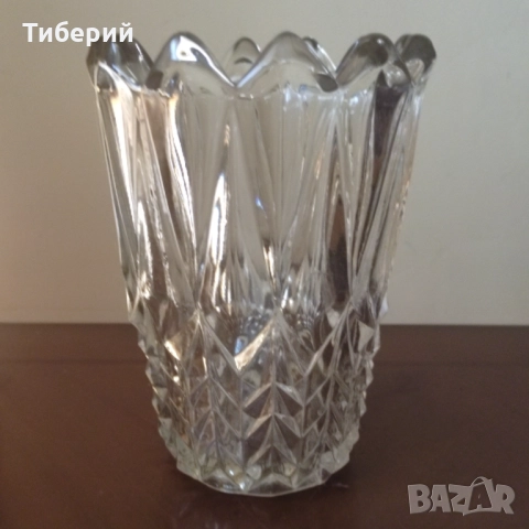 Стъклена ваза стара/ретро, снимка 7 - Вази - 52103808