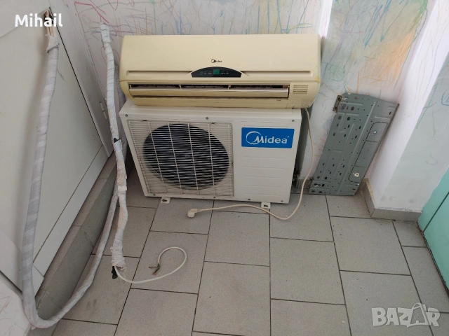 Климатик Midea