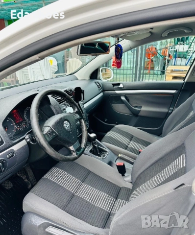 Golf 5 1,9 TDI 2008 105 к.с, снимка 4 - Автомобили и джипове - 53057017