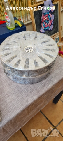 К-т оригинални VW тасове 16" - в много добро състояние, снимка 5 - Аксесоари и консумативи - 52463680