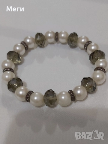 Елегантни и красиви дамски гривни, снимка 16 - Гривни - 49012042