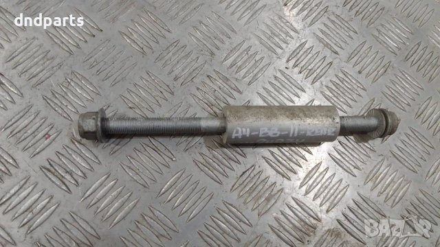 Крепежни елементи заден мост Audi A4 B8 2.0TDI 2011г.	