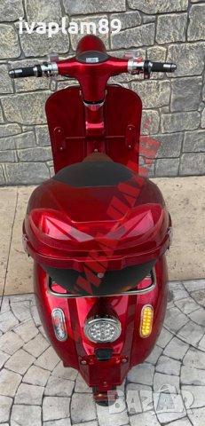 Електрически скутер Elektro Futura дизайн Vespa 4000W 20Ah/7 4000W 20Ah/72V+документи за регистрация, снимка 14 - Мотоциклети и мототехника - 34447368