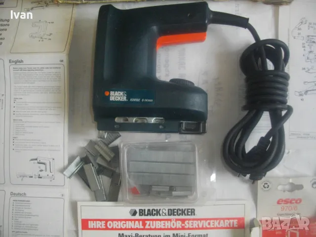 Black Decker KX418E Made in Slovenia КОМБИНИРАН ЕЛЕКТРИЧЕСКИ ТАКЕР ЗА СКОБИ И ПИРОНИ 6-14мм КАТО НОВ, снимка 7 - Други инструменти - 49292247