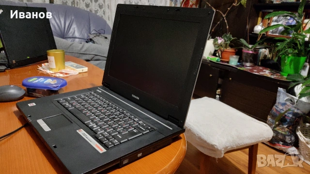 Лаптоп TOSHIBA satelite, снимка 5 - Лаптопи за дома - 53905286
