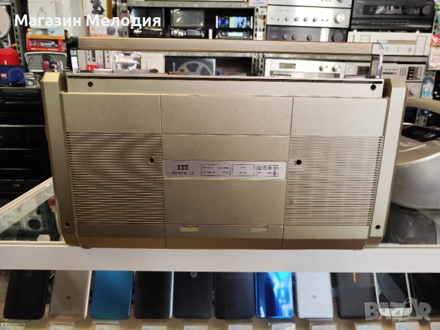 Радиокасетофон ITT Touring 220 В отлично техническо и визуално състояние., снимка 15 - Радиокасетофони, транзистори - 48943530