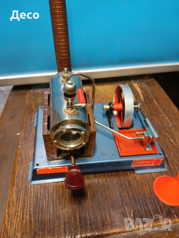 Парна машина-двигател играчка Веласко Западна Германия., снимка 2 - Колекции - 52432663