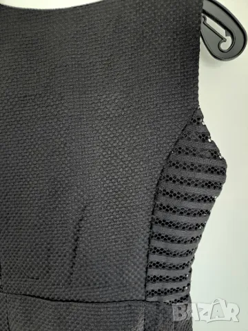 Елегантна черна рокля, снимка 4 - Рокли - 48928933