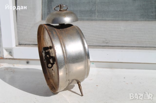 Настолен будилник ''JUNGHANS'', снимка 4 - Антикварни и старинни предмети - 38300284