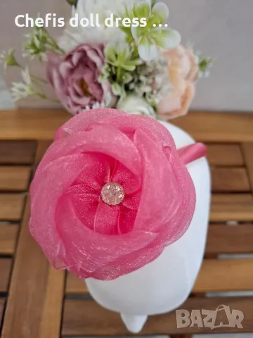 Диадема с обемно цвете от органза, снимка 9 - Аксесоари за коса - 49938448