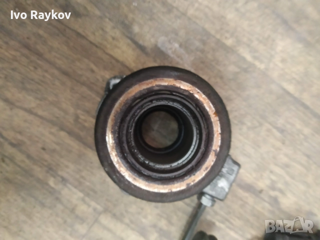 Лагер помпа съединител за Saab 9-5 Sedan I (09.1997 - 12.2009),  9126100, снимка 4 - Части - 52939543