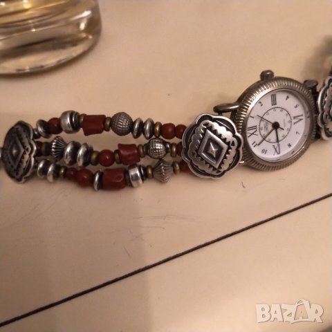 Сребърен часовник ,с естествен корал , снимка 6 - Дамски - 37452460