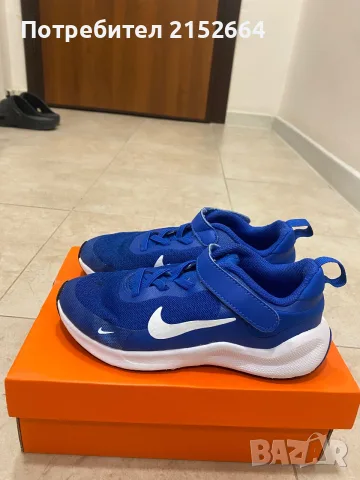 Обувки за бягане NIKE 30 номер
