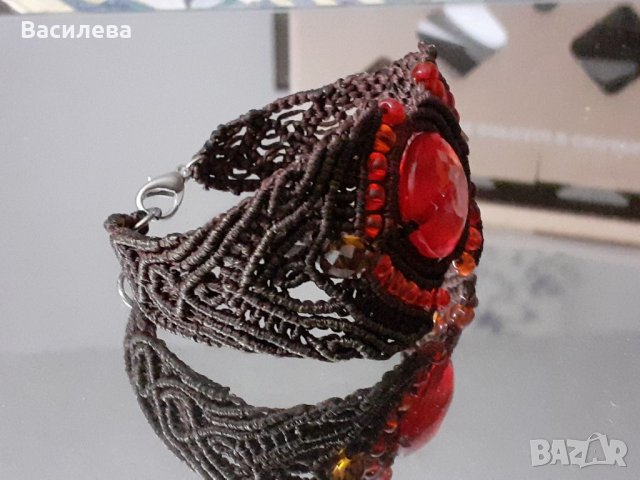 Гривна, макраме, снимка 3 - Гривни - 38880362