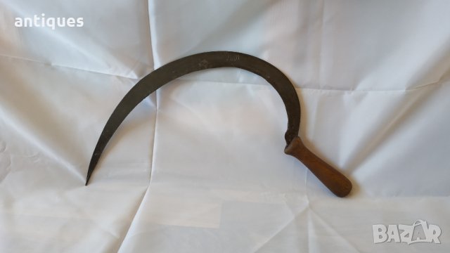 Стар сърп от Царска България с щампи