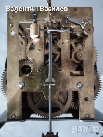 Немски стенен часовник , снимка 3 - Антикварни и старинни предмети - 51803098