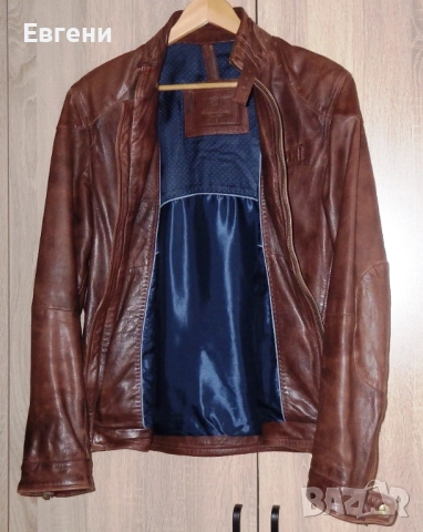 Кожено яке на испанската марка Massimo Dutti, снимка 3 - Якета - 52867596