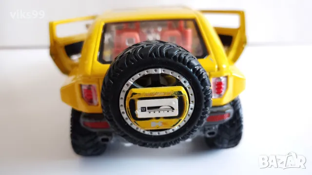 2008 Hummer HX Concept Maisto 1:24, снимка 4 - Колекции - 47663588