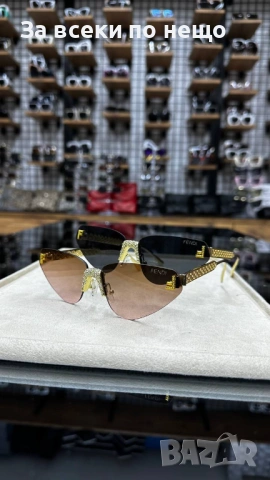 Fendi Слънчеви Очила С UV Защита С Подарък🎁Калъф - Различни Цветове Код E1414, снимка 2 - Слънчеви и диоптрични очила - 54027659