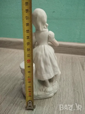 порцеланова статуетка, снимка 3 - Антикварни и старинни предмети - 48042000