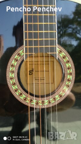 Продавам китара Harley Benton с подарък калъф, снимка 1 - Китари - 42334878