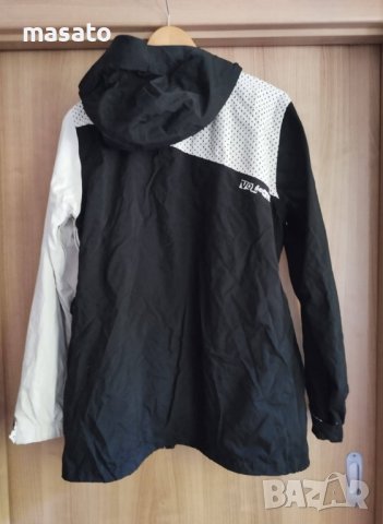 Volcom - сноуборд/ски яке, снимка 3 - Якета - 38427186