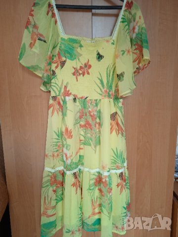 Жълта рокля , снимка 1