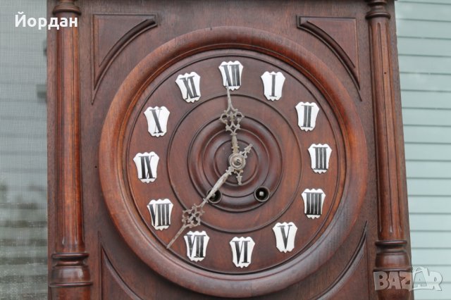 Френски стенен часовник с махало и ключ, снимка 3 - Антикварни и старинни предмети - 30254245