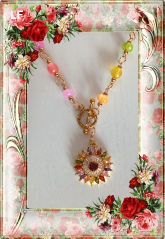 Дамски колиета, снимка 2 - Колиета, медальони, синджири - 52453847