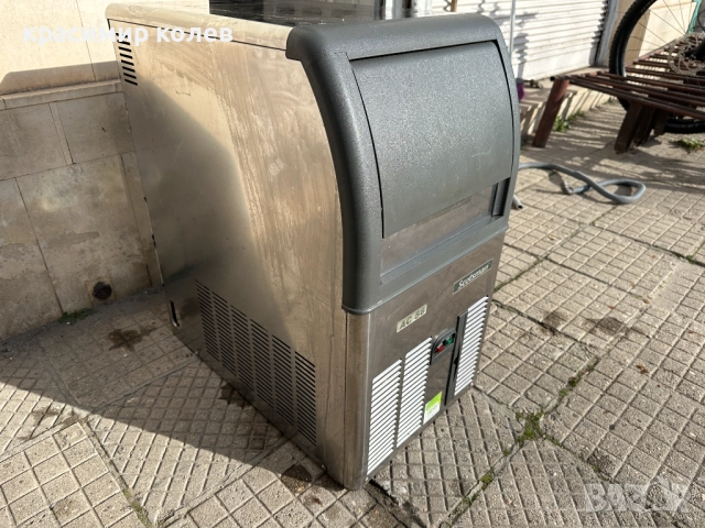 италиански професионален ледогенератор"Scotsman AS56", снимка 5 - Обзавеждане за заведение - 52898540