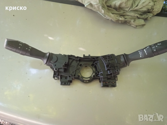 тойота аурис, снимка 4 - Части - 51646737