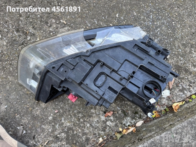 Фар за Audi Q3 , снимка 2 - Части - 51892418