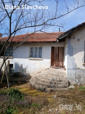 Продава се къща в село Елена , снимка 8 - Къщи - 54040030