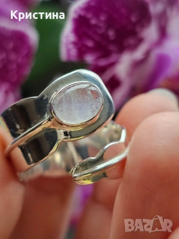 Сребърен пръстен с Лунен камък, снимка 2 - Пръстени - 53904799
