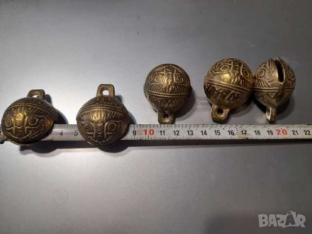 Бронзови звънчета 