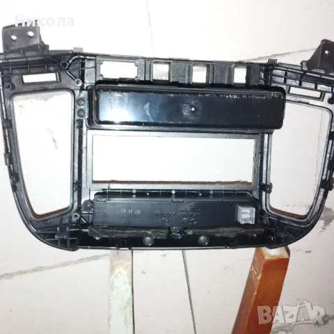 Панел за Хюндай Санта Фе 2, снимка 2 - Аксесоари и консумативи - 50419022