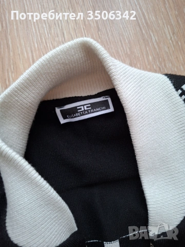 Жилетка, снимка 2 - Жилетки - 54022832