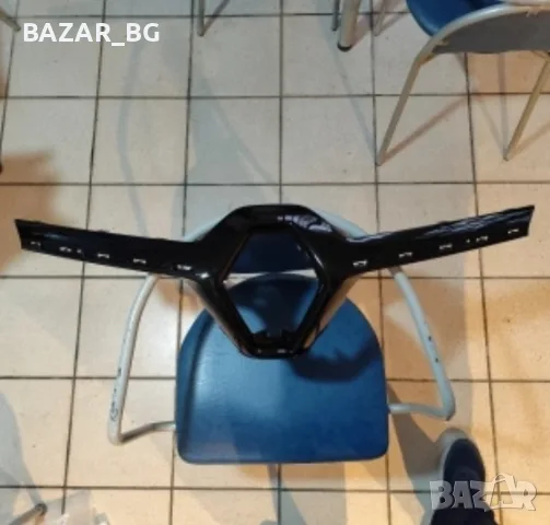 Горна лайсна за Renault Kadjar 15-18г