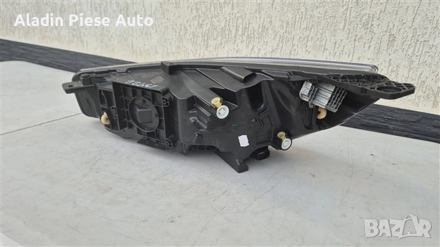 Десен фар Full LED Ford Focus 4 Facelift година 2022 2023 2024 2025 код NX7B13014CD , снимка 5 - Аксесоари и консумативи - 52452414