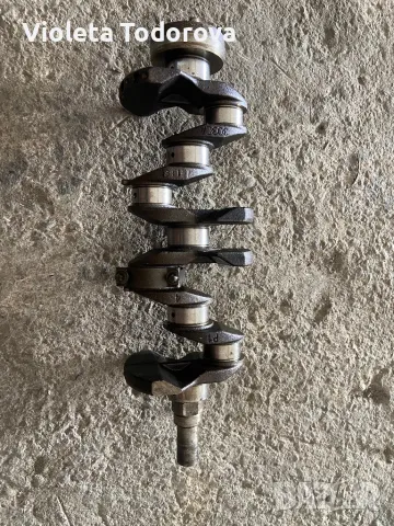 Коляно вал за Форд Фокус  116кс, снимка 4 - Части - 49987898