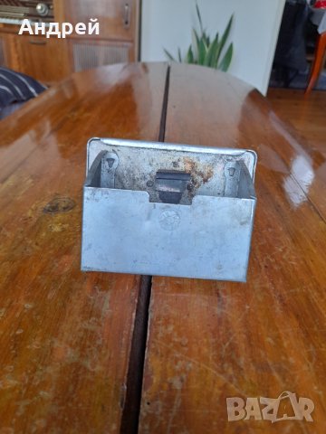 Стар автомобилен пепелник #3, снимка 3 - Други ценни предмети - 39341039