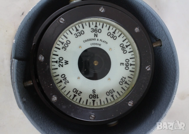 114 Корабен магнитен пътеви компас "Cassens&Plath" Germany , снимка 7 - Антикварни и старинни предмети - 53212545