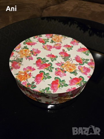 Страхотен сервиз за кафе от ЯПОНСКИ ПОРЦЕЛАН, снимка 7 - Сервизи - 52774645