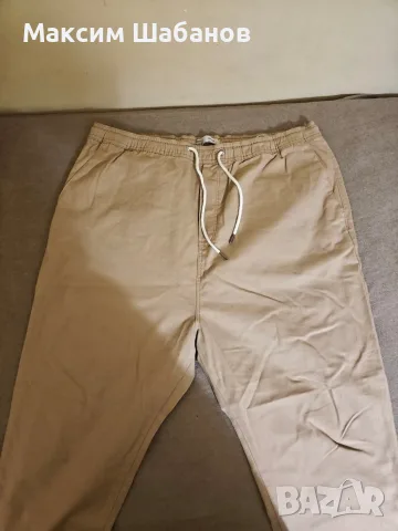 Мъжки панталон Bershka (размер EUR 44 / USA 34)