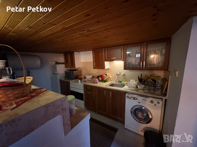 Къща с Механа на входа на село Медово, снимка 8 - Къщи - 52891800