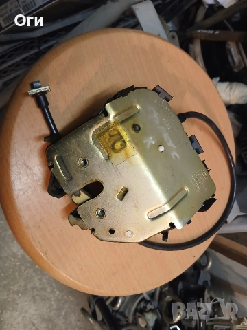 Брава заден капак за Форд Фокус 99-04г. комби 43102-C7G0A