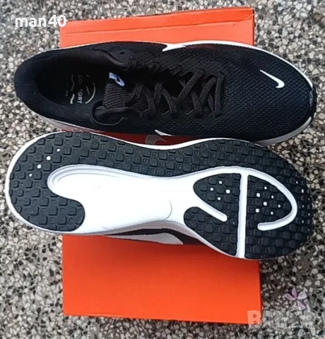 Маратонки Nike Revolution 8 номер 45.5