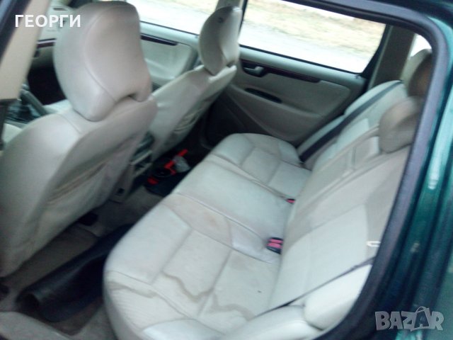 Volvo v70, снимка 3 - Автомобили и джипове - 29530453
