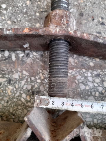 Тръбно менгеме, снимка 3 - Менгемета - 44533367