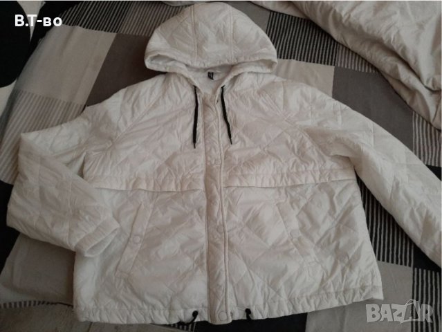 H&M късо бяло яке, снимка 2 - Якета - 38490178